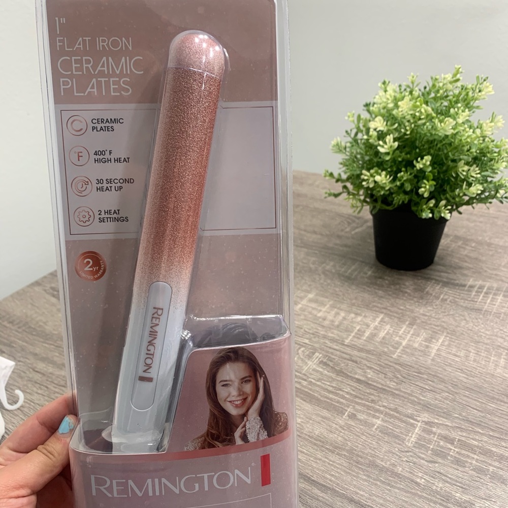 Remington flat iron